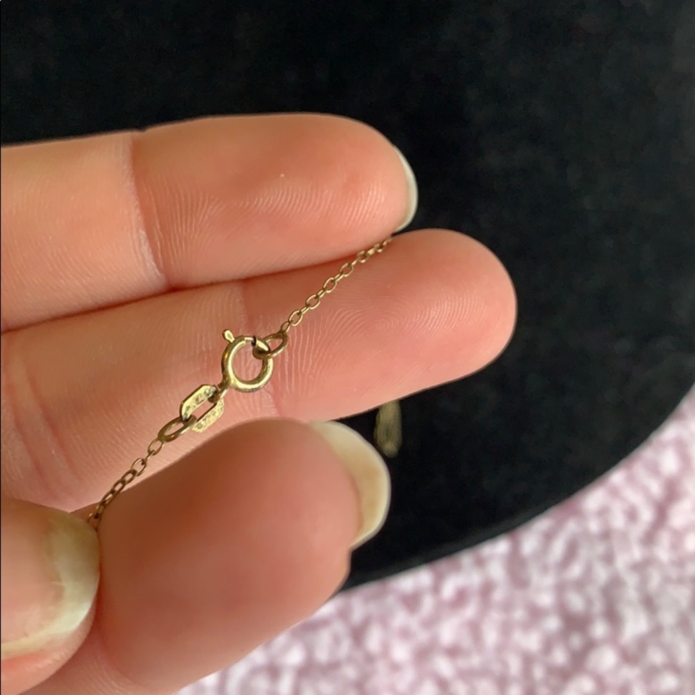 Gold plated sterling silver butterfly necklace - Picture 5 of 7